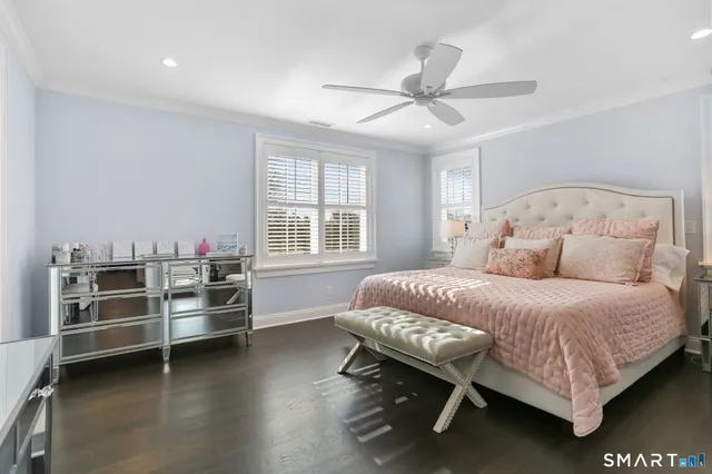 $1,999,000 | 218 Lower Farm Road, Fairfield, CT 06824