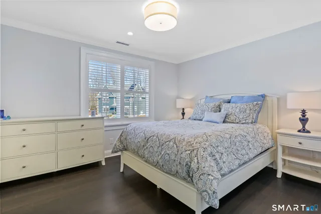 $1,999,000 | 218 Lower Farm Road, Fairfield, CT 06824