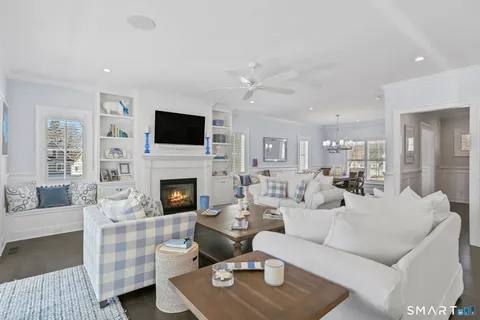 $1,999,000 | 218 Lower Farm Road, Fairfield, CT 06824