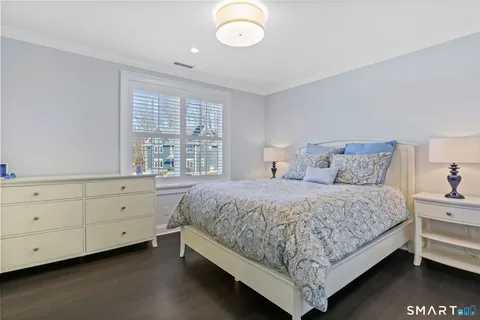 $1,999,000 | 218 Lower Farm Road, Fairfield, CT 06824