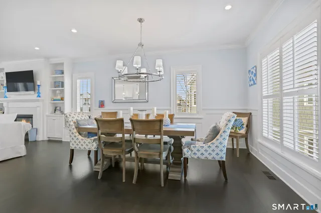 $1,999,000 | 218 Lower Farm Road, Fairfield, CT 06824