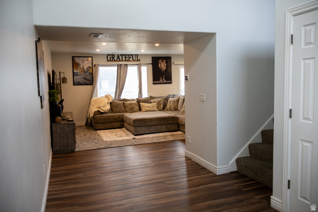 74 South 1100th Street West Springville, UT 84663 - Photo 3 of 34