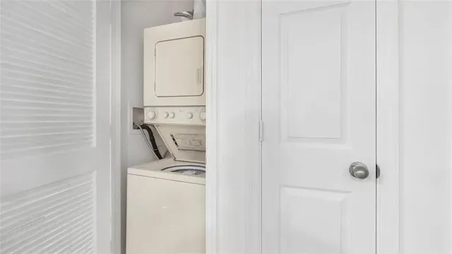 $2,050 | 533 Northeast 3rd Avenue, Unit 340, Fort Lauderdale, FL 33301