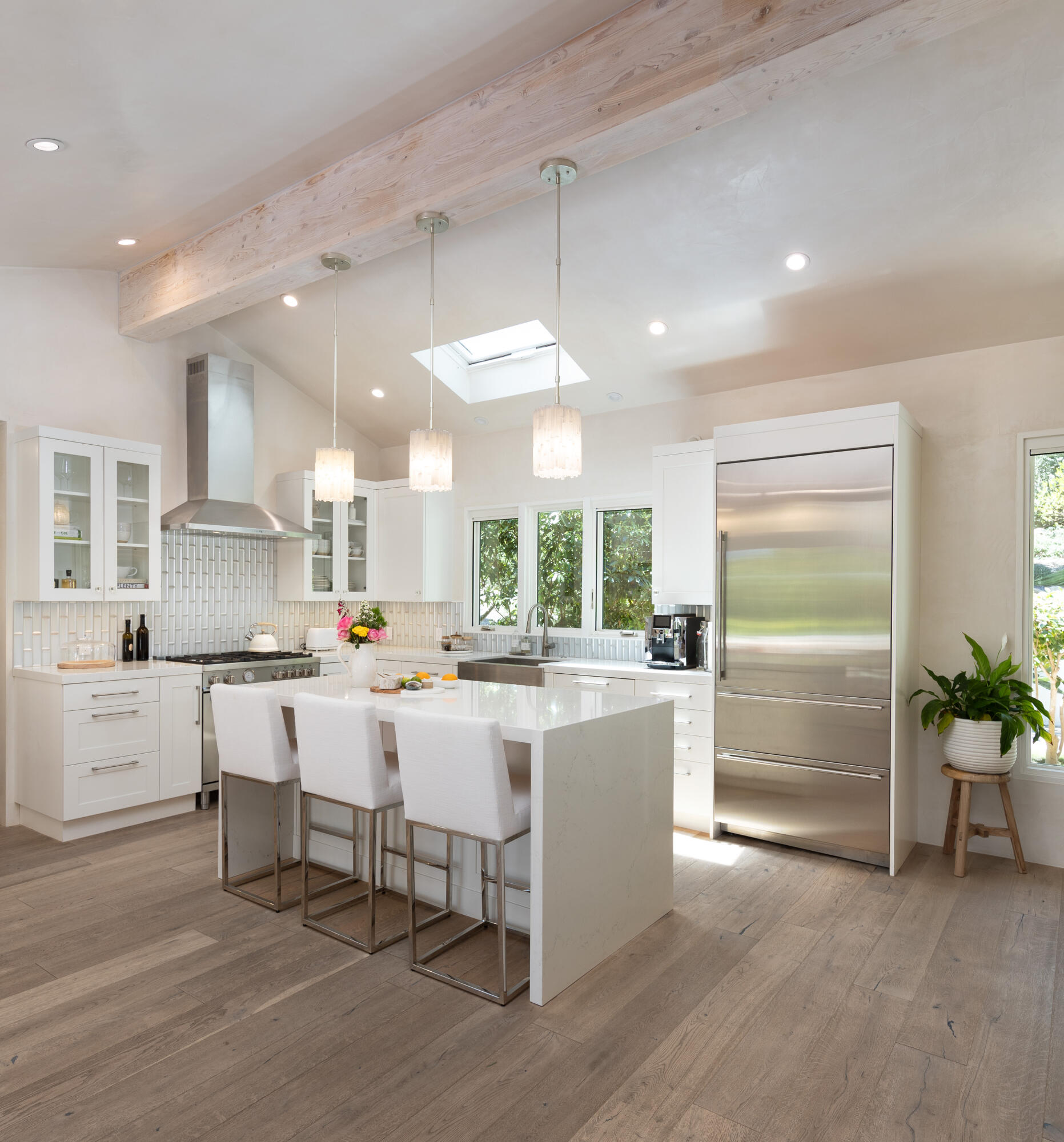 440 Woodley Road Santa Barbara, CA 93108 - Photo 4 of 22 440Woodley_10