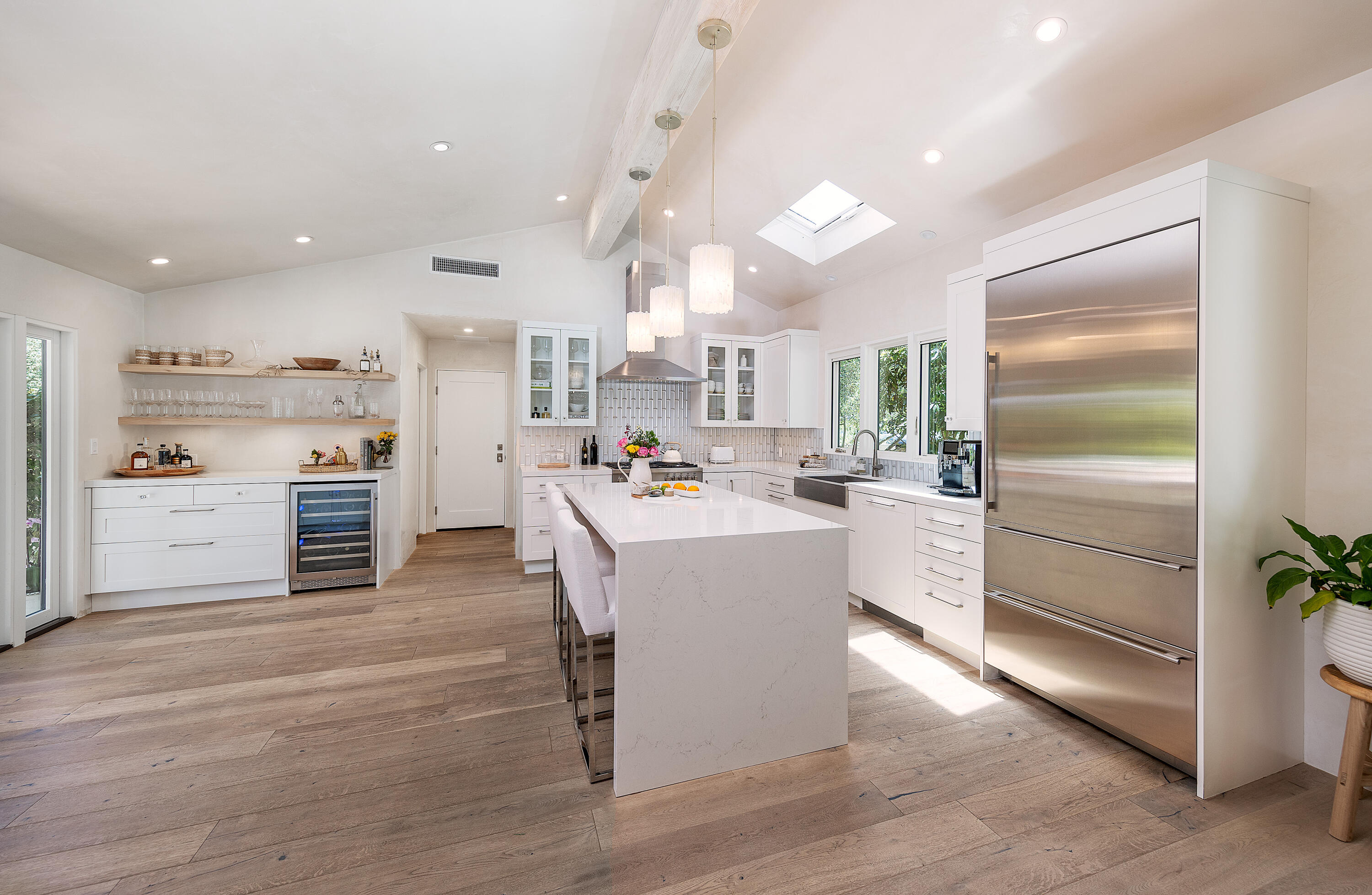 440 Woodley Road Santa Barbara, CA 93108 - Photo 5 of 22 440Woodley_11