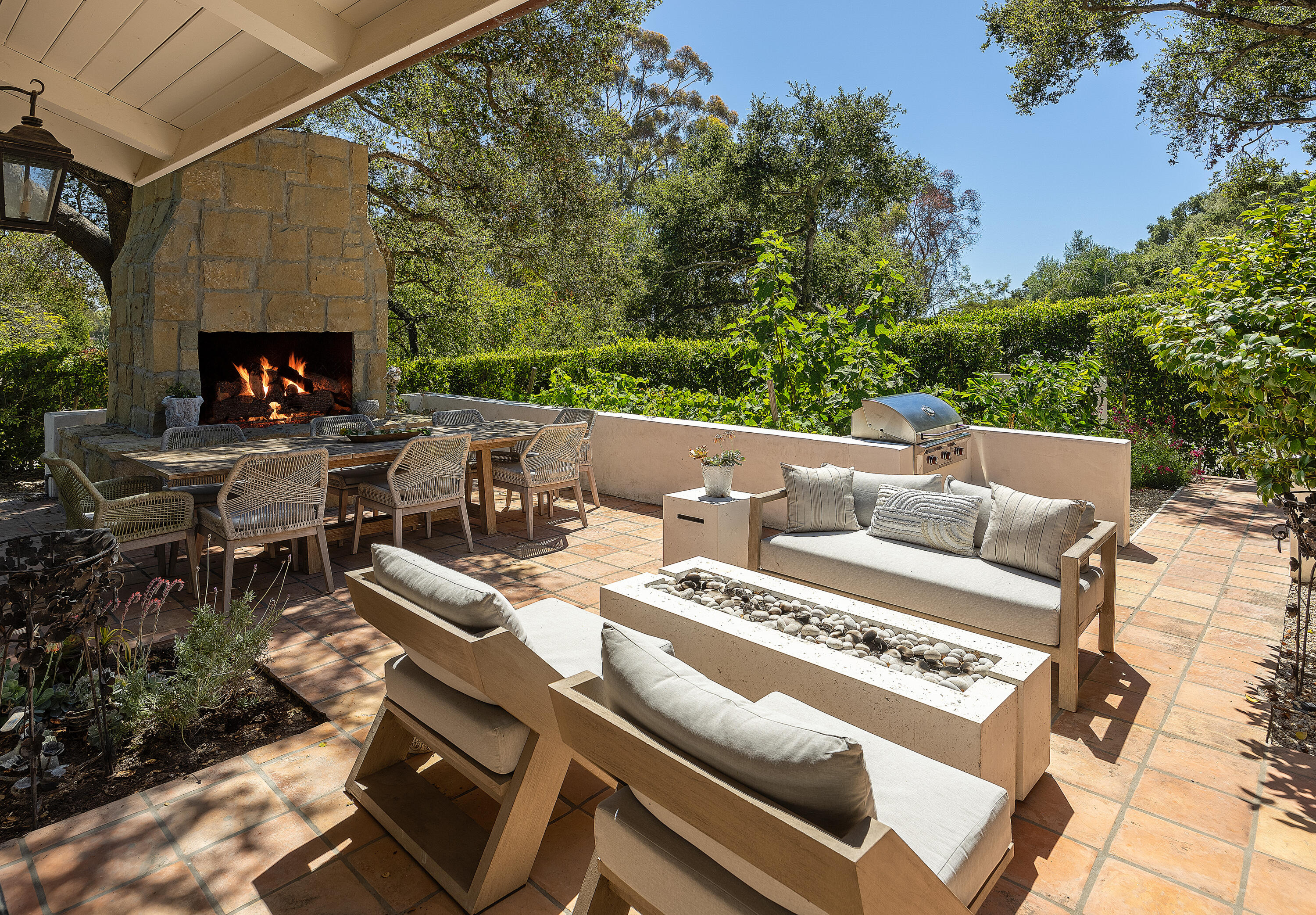 440 Woodley Road Santa Barbara, CA 93108 - Photo 7 of 22 440Woodley_14