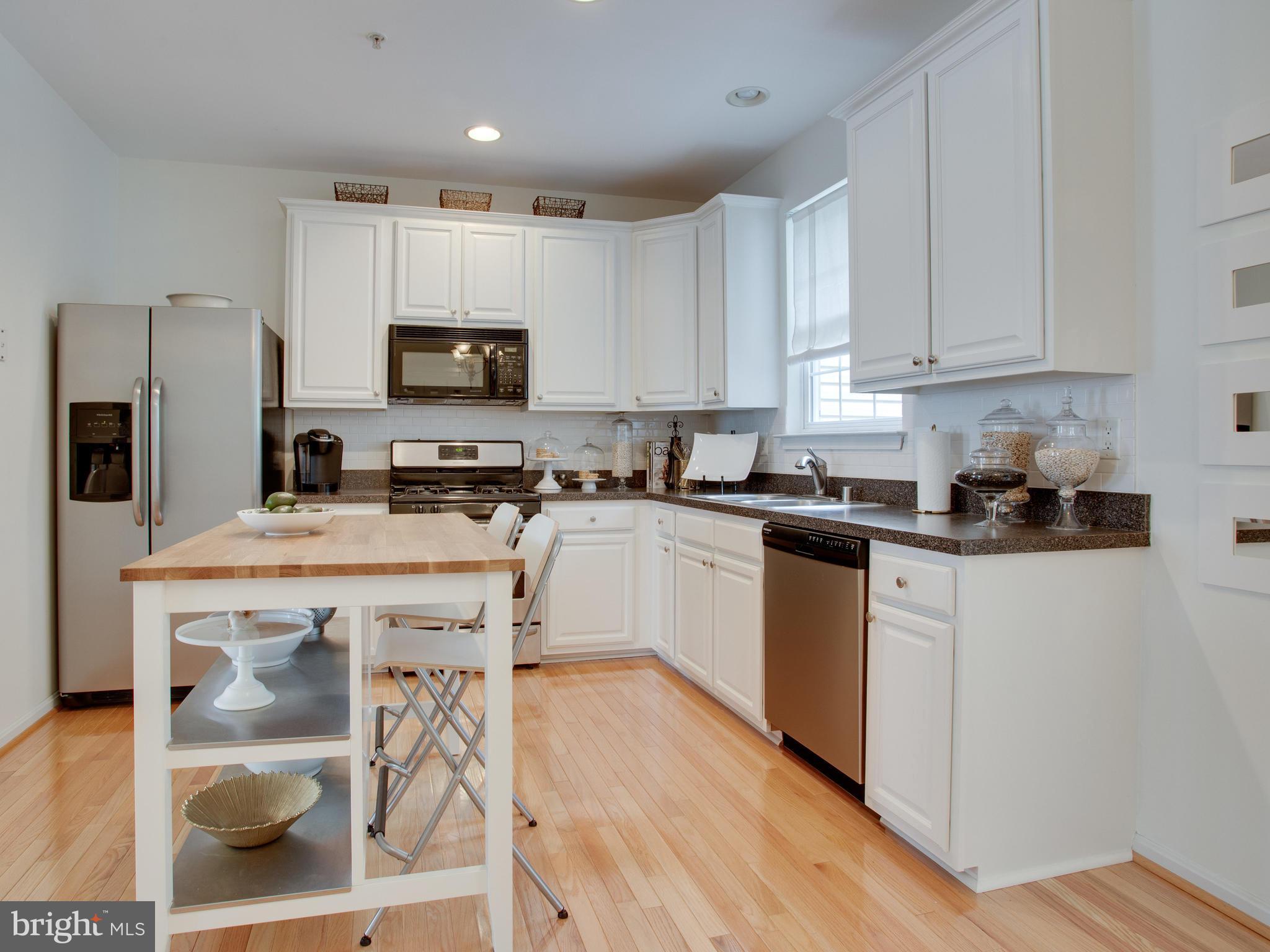 207 Tilden Way Edgewater, MD 21037 - Photo 5 of 29 Kitchen