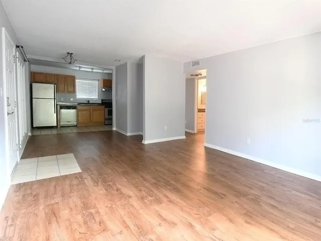 $149,000 | 507 Northwest 39th Road, Unit 215, Gainesville, FL 32607