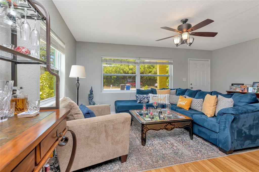 1223 Union Street Clearwater, FL 33755 - Photo 6 of 46