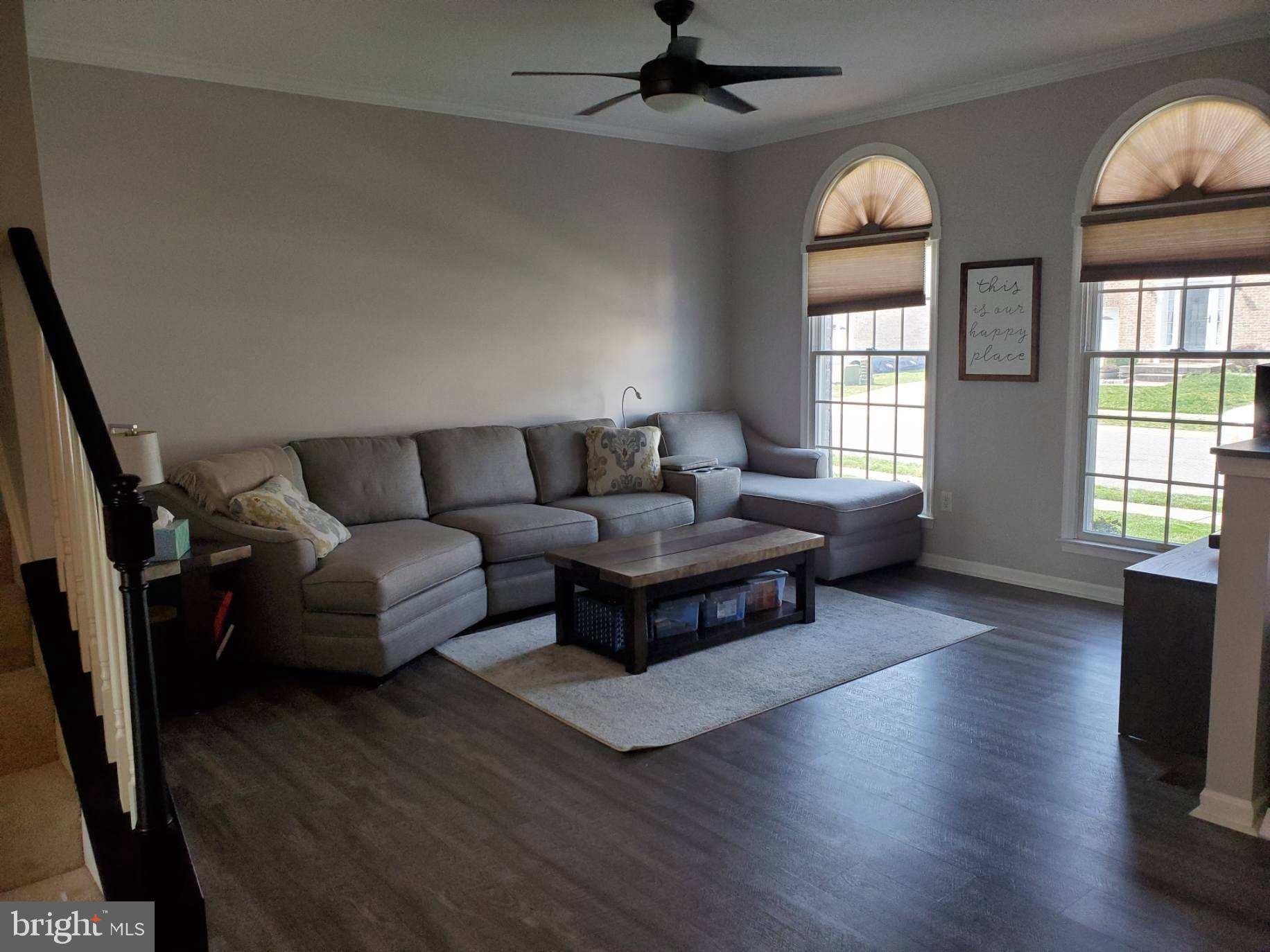 112 Marble House Drive Bear, DE 19701 - Photo 5 of 15 Living Room