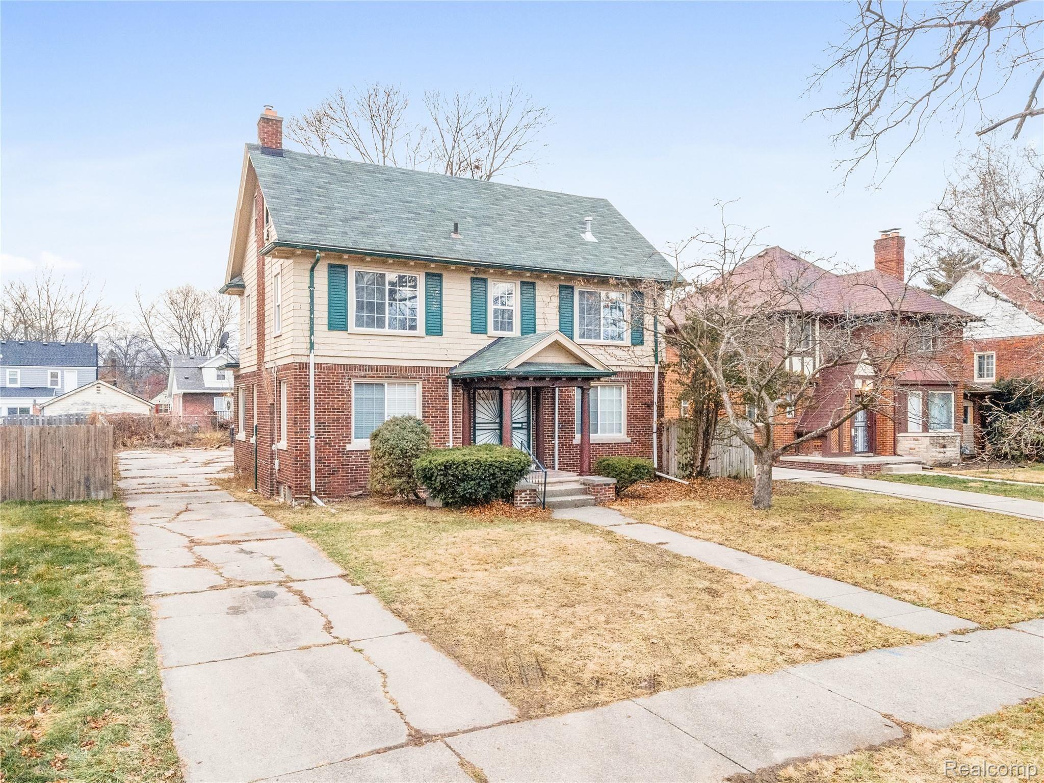 14225 Rutland Street Detroit, MI 48227 - Photo 2 of 42 14225 Rutland, Detroit-0417.jpg