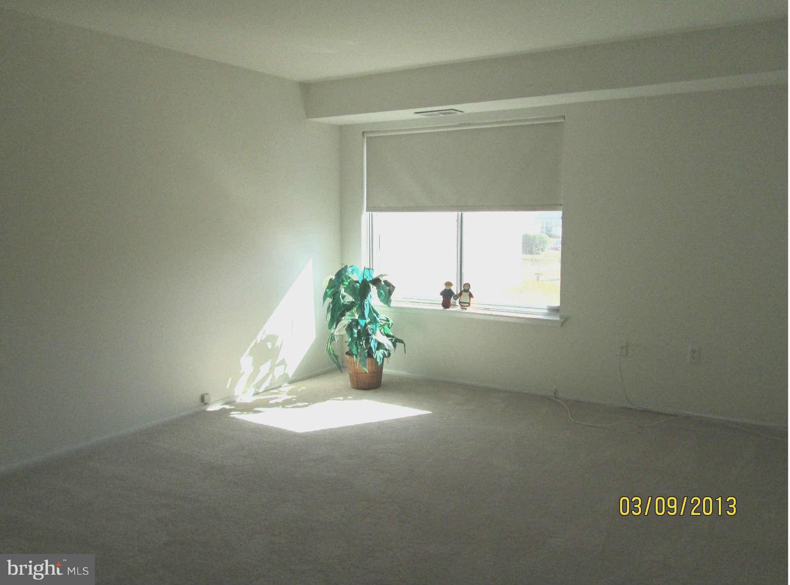 3128 Beckenham Court, Unit 250B Silver Spring, MD 20906 - Photo 10 of 16 Bedroom with blackout shade