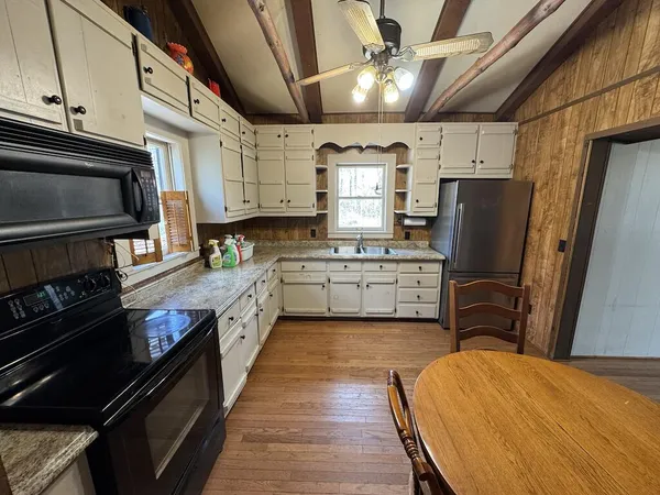 $224,900 | 145 Via Mountain Lane, Patrick Springs, VA 24133