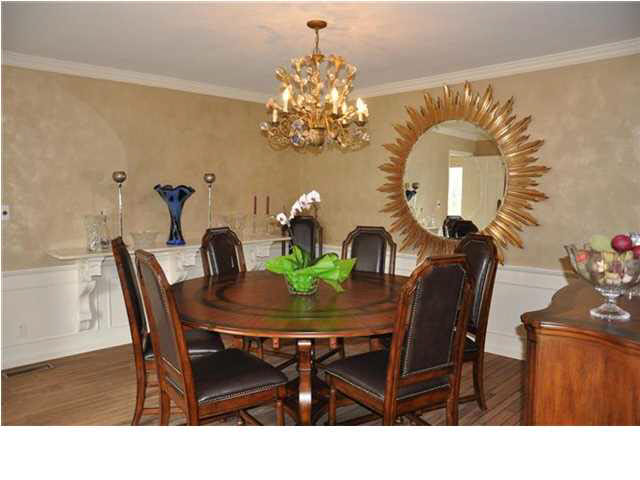 7601 Newburgh Road Evansville, IN 47715 - Photo 8 of 30 Gallery Image 8