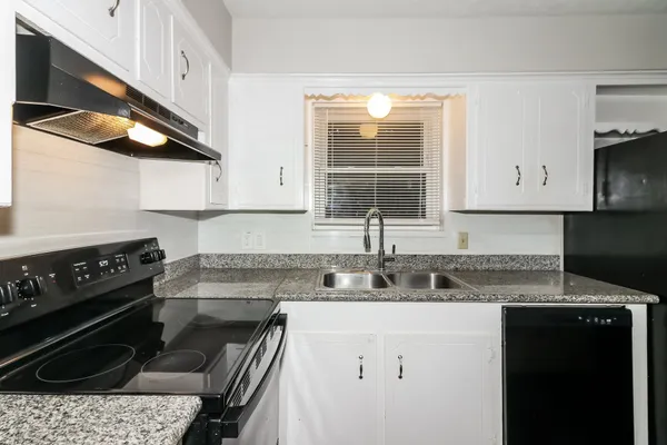 $235,500 | 1813 Marlock Lane, Pasadena, TX 77502