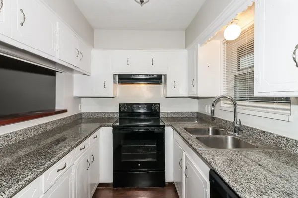 $235,500 | 1813 Marlock Lane, Pasadena, TX 77502