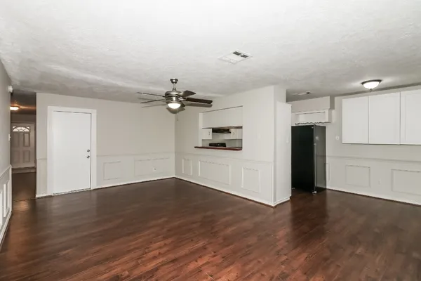 $235,500 | 1813 Marlock Lane, Pasadena, TX 77502