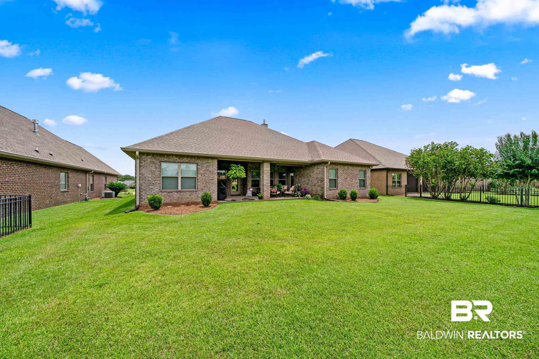 23421 Dundee Circle Foley, AL 36535 - Photo 32 of 37