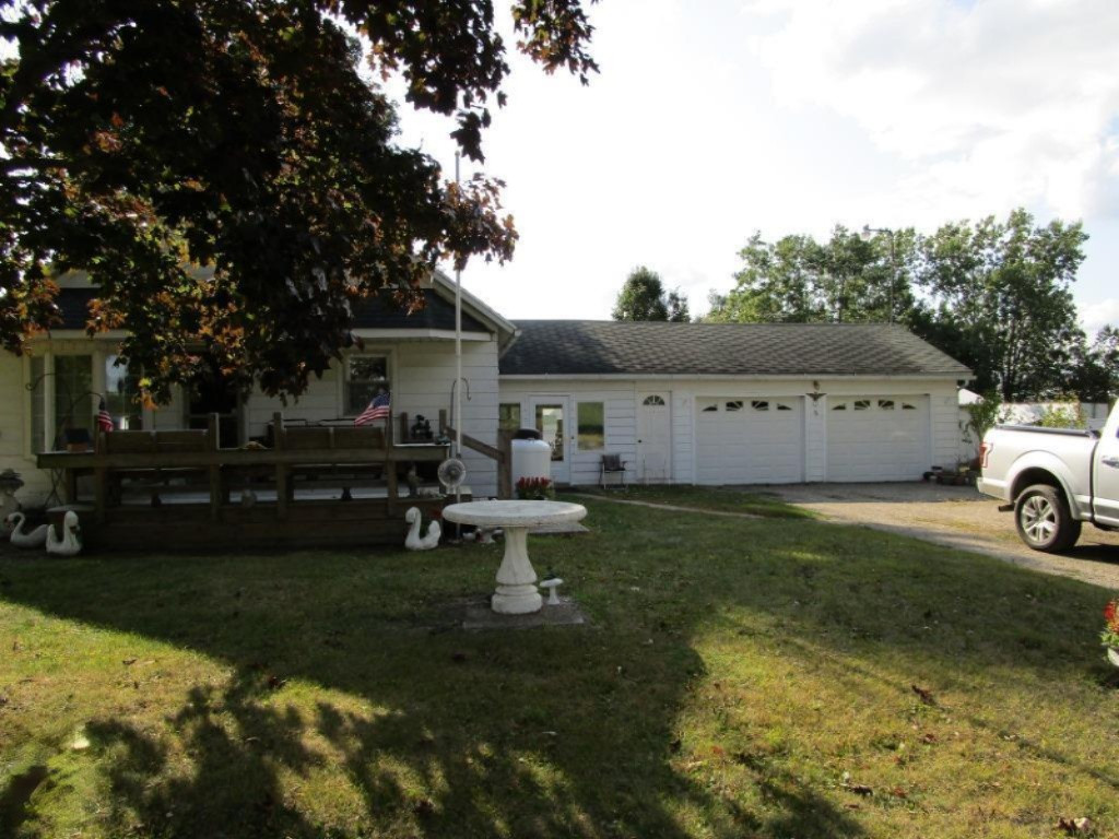 1351 28 Mile Road Homer, MI 49245 - Photo 3 of 11 Crall004