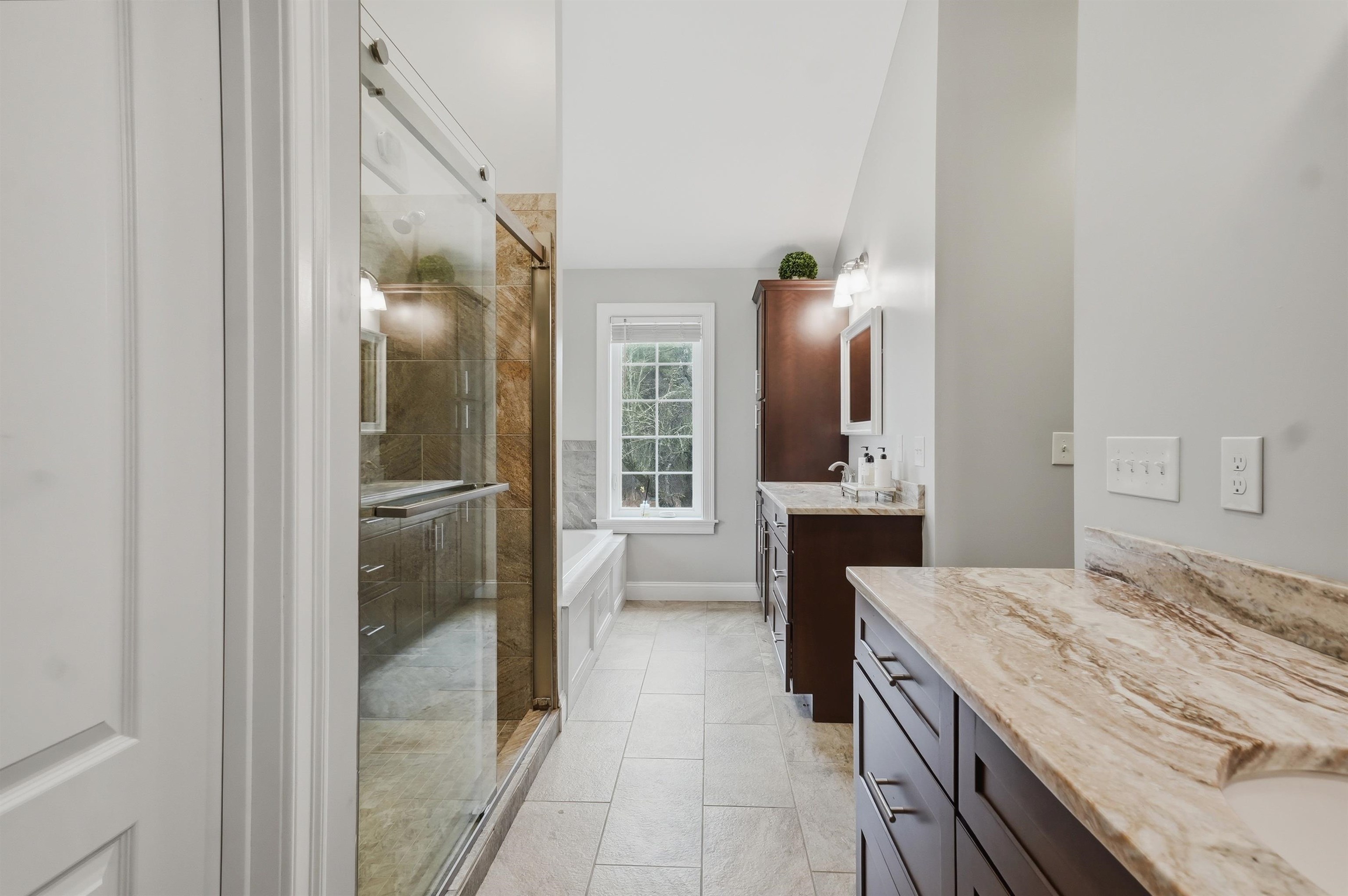 71 Bedford Road Merrimack, NH 03054 - Photo 16 of 39