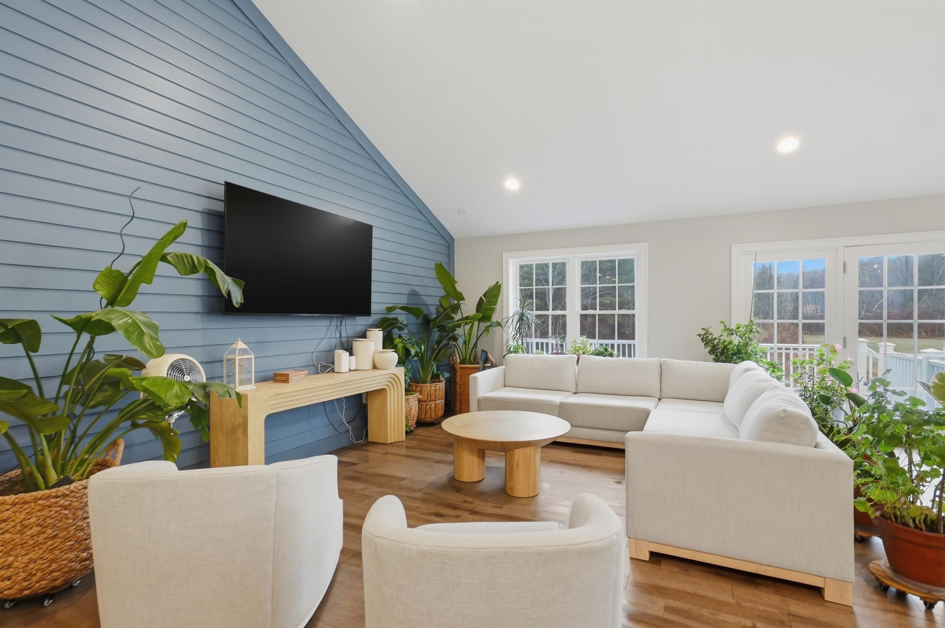 71 Bedford Road Merrimack, NH 03054 - Photo 5 of 39