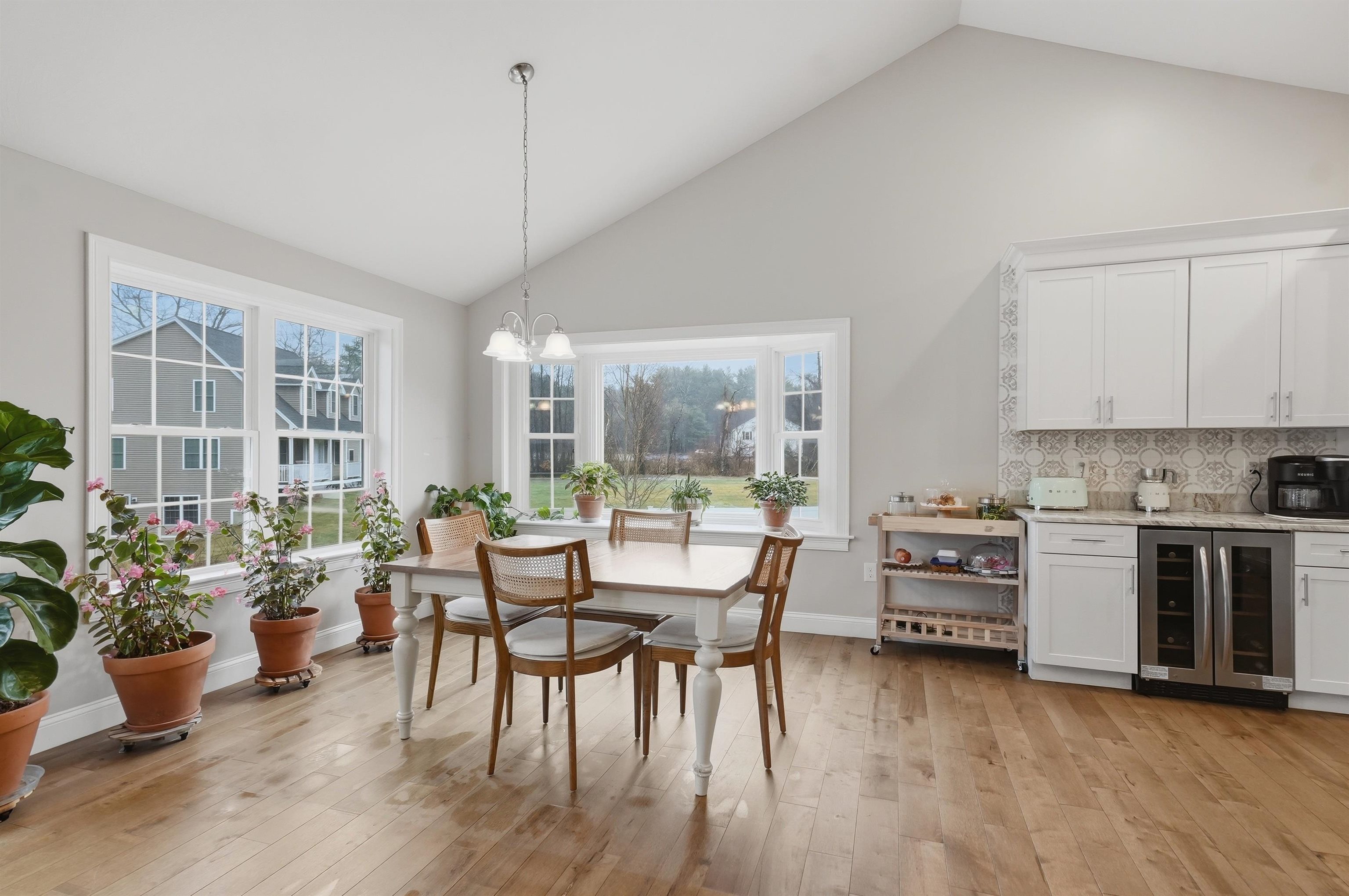 71 Bedford Road Merrimack, NH 03054 - Photo 6 of 39