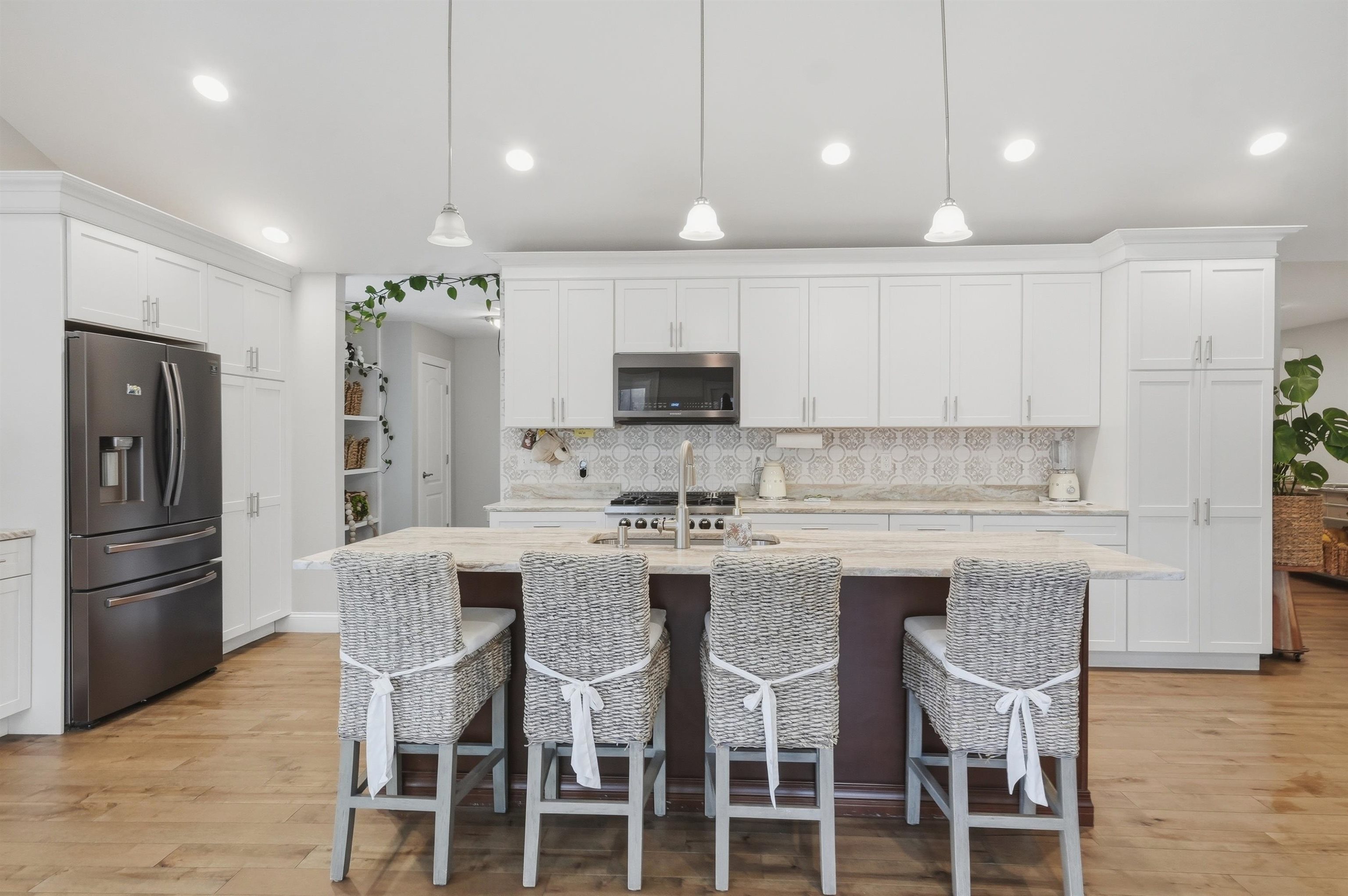 71 Bedford Road Merrimack, NH 03054 - Photo 8 of 39