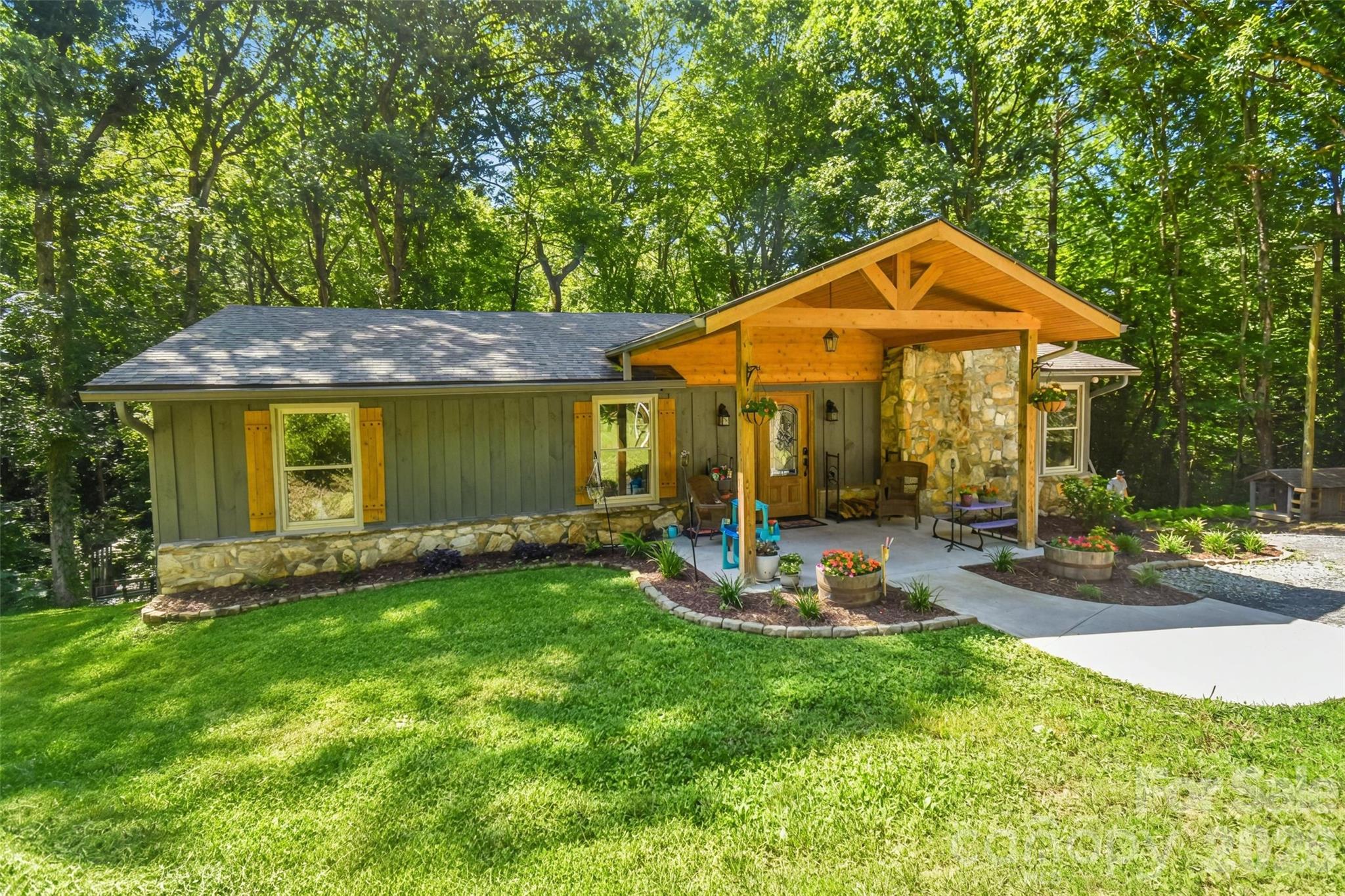 336 Hillside Road Penrose, NC 28766 - Photo 39 of 39 Gallery Image 39
