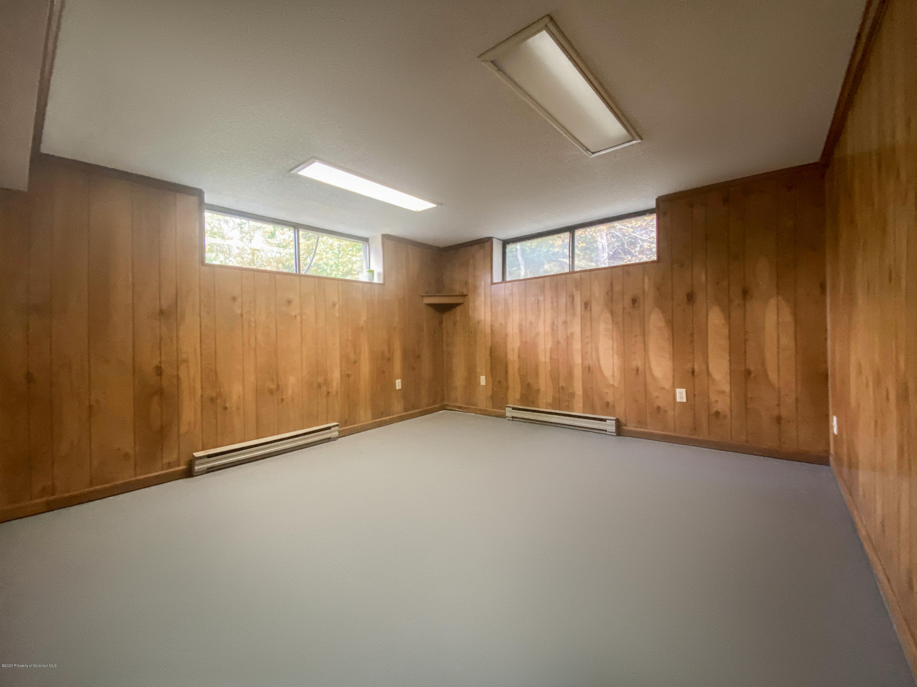 2108 Glendale Road Pittston, PA 18640 - Photo 26 of 32 an empty room with a empty space and a window
