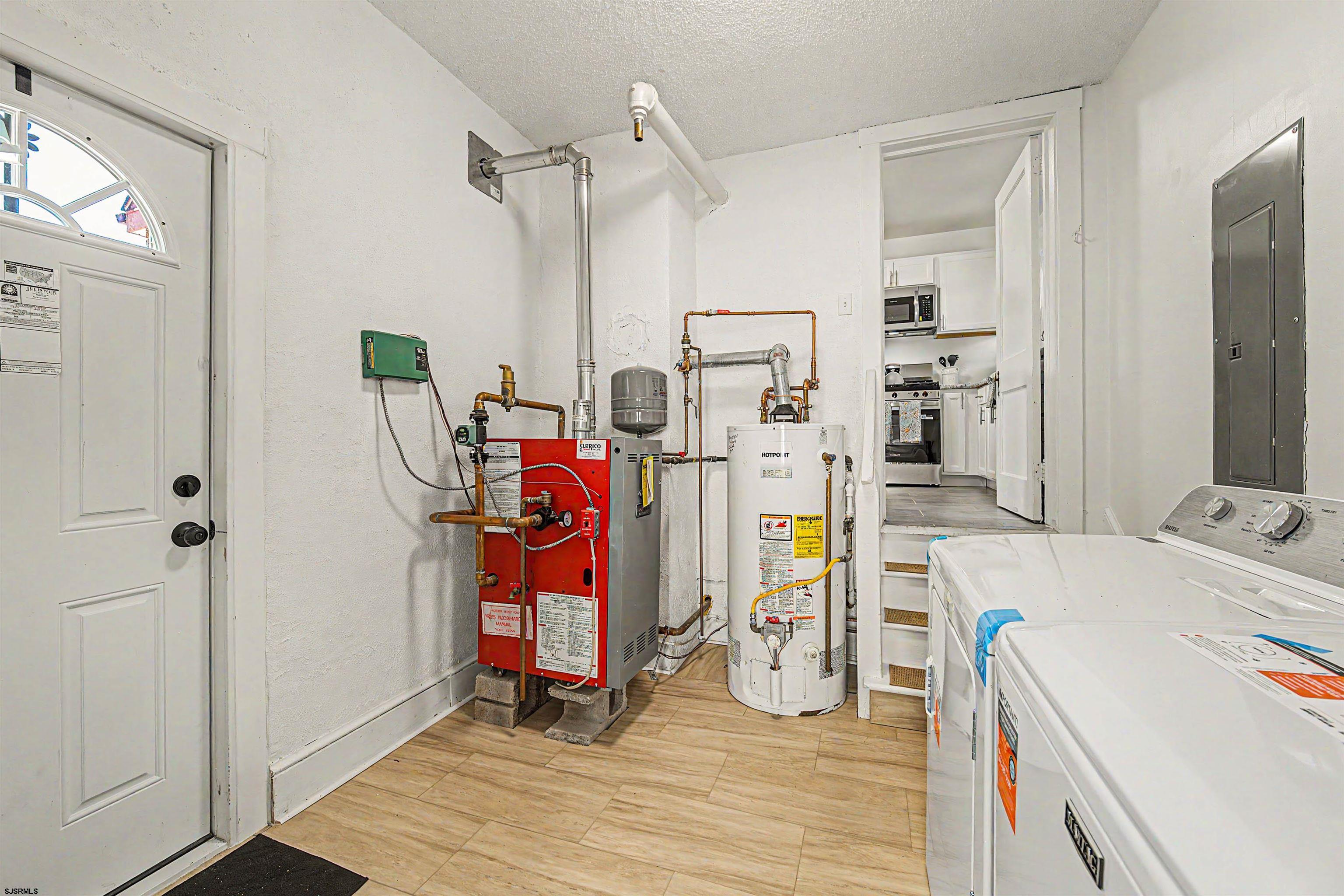 194 North Shore Road Absecon, NJ 08201 - Photo 17 of 39