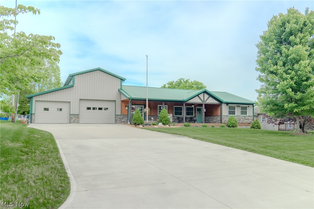 45746 Old State Rte 21 Caldwell, OH 43724 - Photo 5 of 47