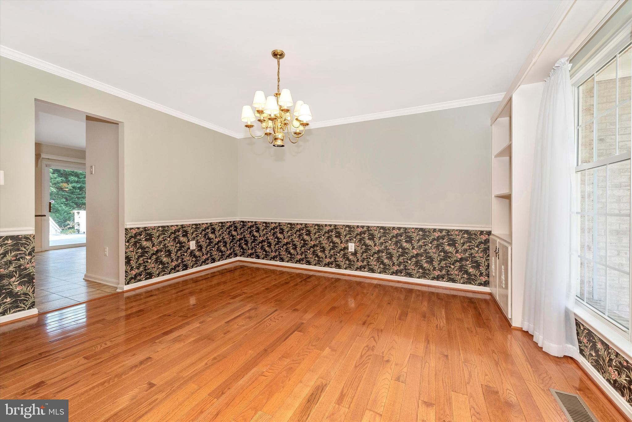 3830 Roundtree Road Jefferson, MD 21755 - Photo 13 of 73