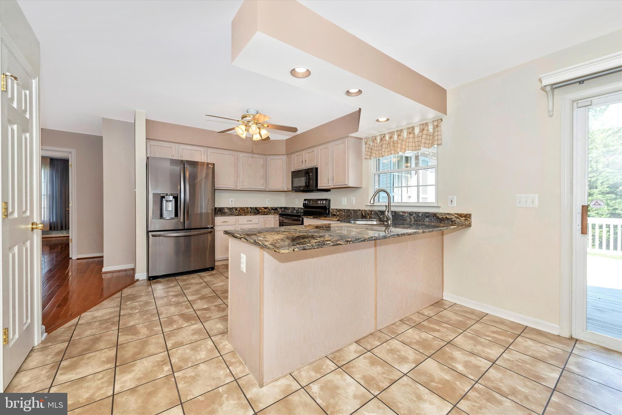 3830 Roundtree Road Jefferson, MD 21755 - Photo 17 of 73