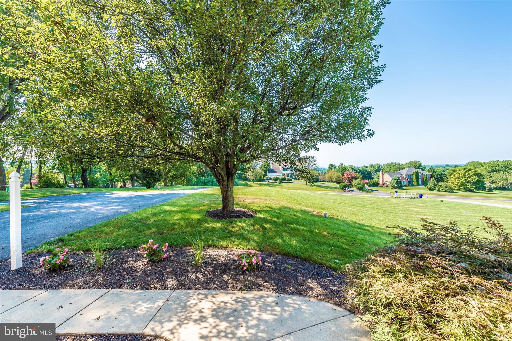 3830 Roundtree Road Jefferson, MD 21755 - Photo 5 of 73