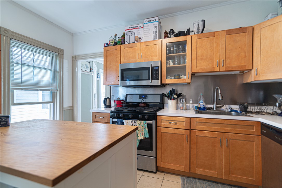 159 Camp Street Providence, RI 02906 - Photo 31 of 47