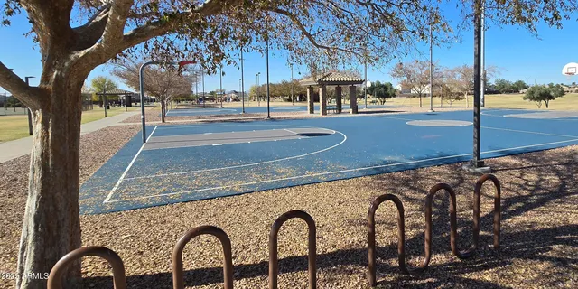 $415,500 | 30654 West Verde Lane, Buckeye, AZ 85396