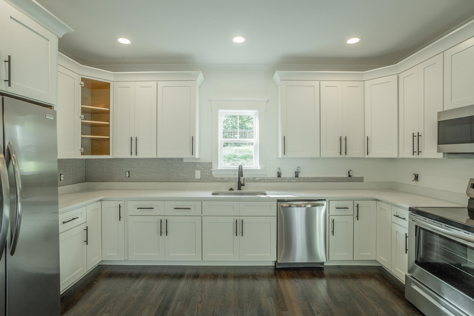 4708 North Forest Road Hixson, TN 37343 - Photo 12 of 57 174 Lynda Cir. HD-14