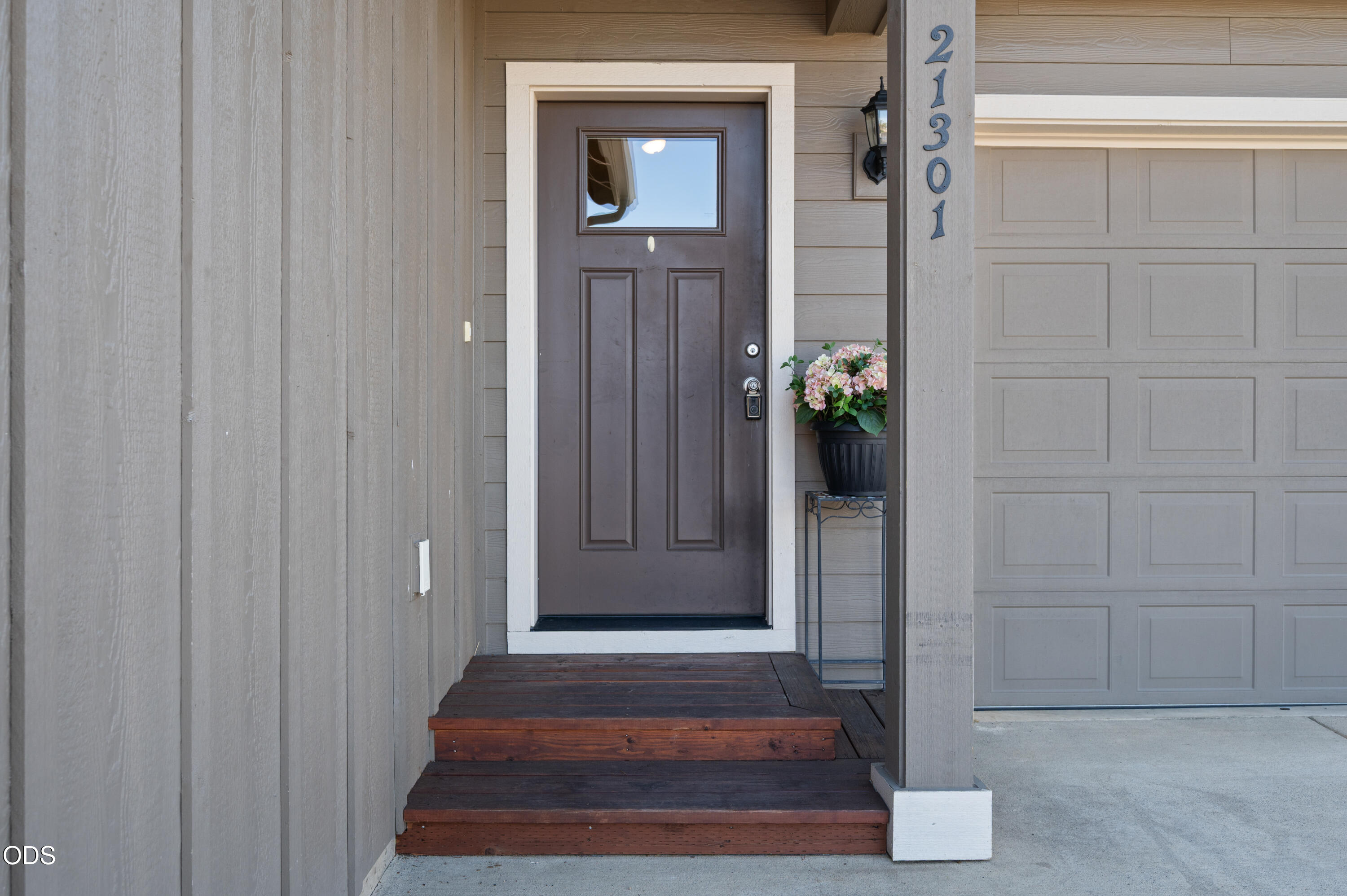 21301 Oconnor Way Bend, OR 97701 - Photo 4 of 36