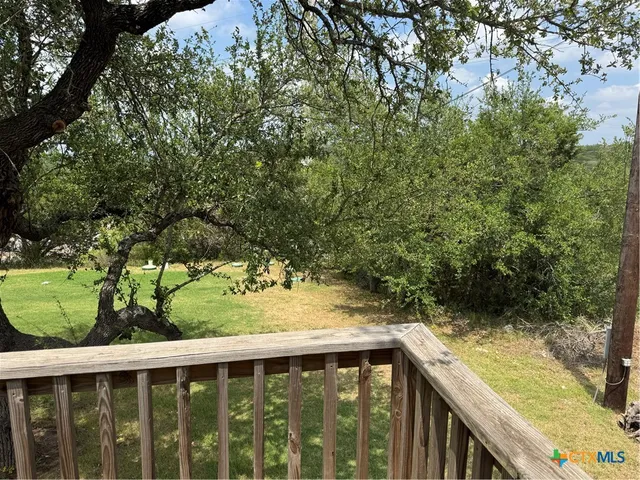 $1,195 | 7691 Farm To Market 32, Unit 3, Canyon Lake, TX 78133