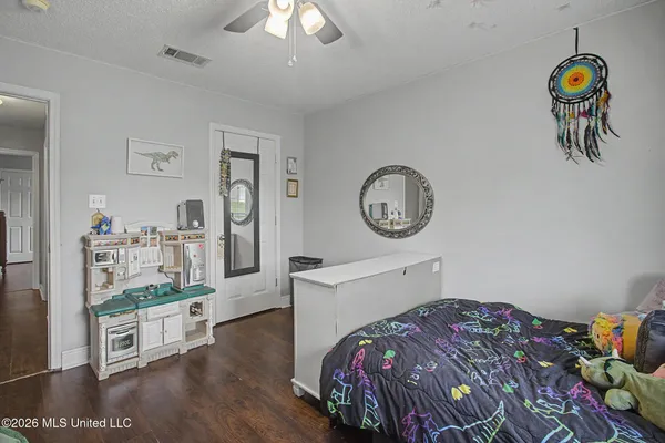 $1,950 | 13518 Huntington Circle, Gulfport, MS 39503