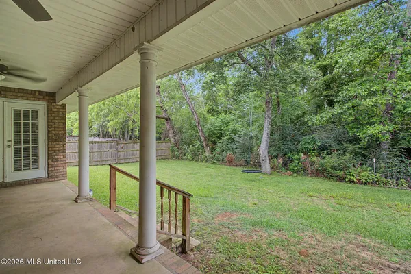$1,950 | 13518 Huntington Circle, Gulfport, MS 39503