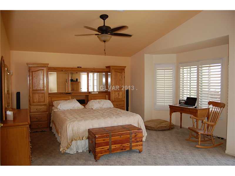 280 Pear Tree Circle Henderson, NV 89014 - Photo 9 of 19 Master Bedroom.