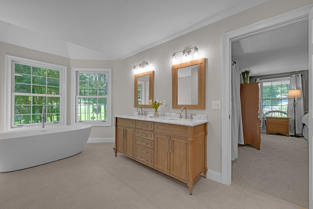196 Brigham Hill Road Grafton, MA 01536 - Photo 24 of 42