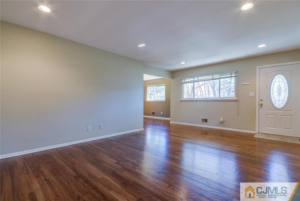 27 Overhill Road East Brunswick, NJ 08816 - Photo 3 of 15 Gallery Image 3