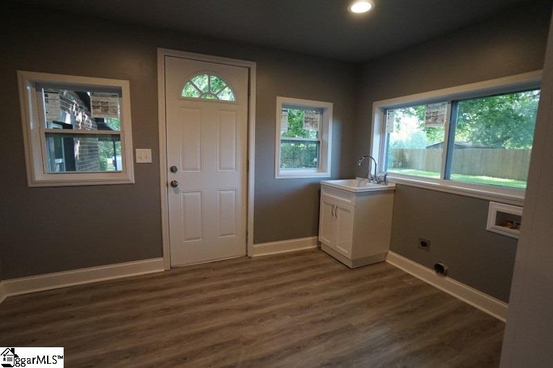 9598 Augusta Road Pelzer, SC 29669 - Photo 5 of 25