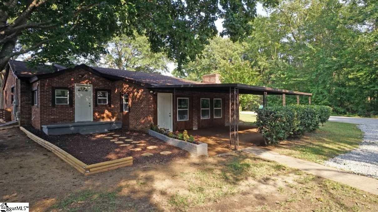 9598 Augusta Road Pelzer, SC 29669 - Photo 10 of 25
