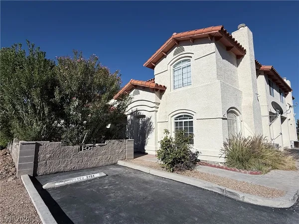 $1,950 | 3464 Twilight Star Drive, Las Vegas, NV 89117