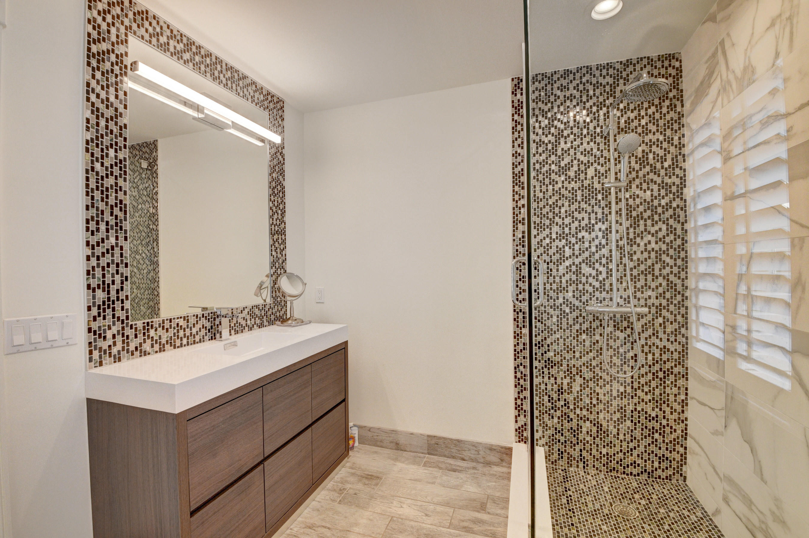 5624 Northwest 39th Avenue Boca Raton, FL 33496 - Photo 16 of 21 Master Bath - 2