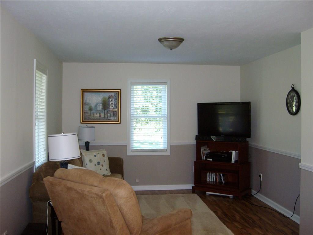 4360 Jordan Road Martinsville, IN 46151 - Photo 3 of 18 Gallery Image 3