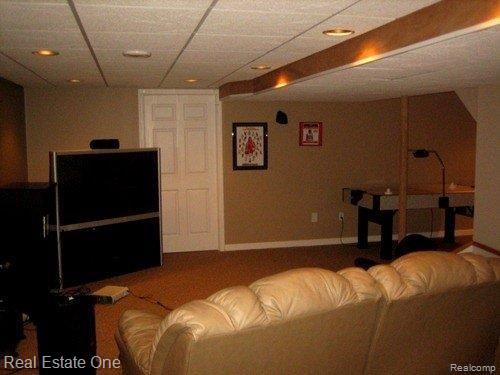 2925 Santia Road Troy, MI 48085 - Photo 14 of 15 fin basmnt 1.JPG